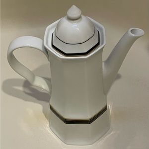 Christopher Stewart Fine China Teapot. Y0009: Black Dress, white, black & gold.